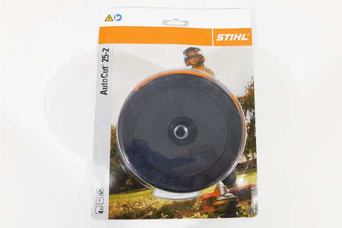 Autocut 25-2 strimmer head by Stihl